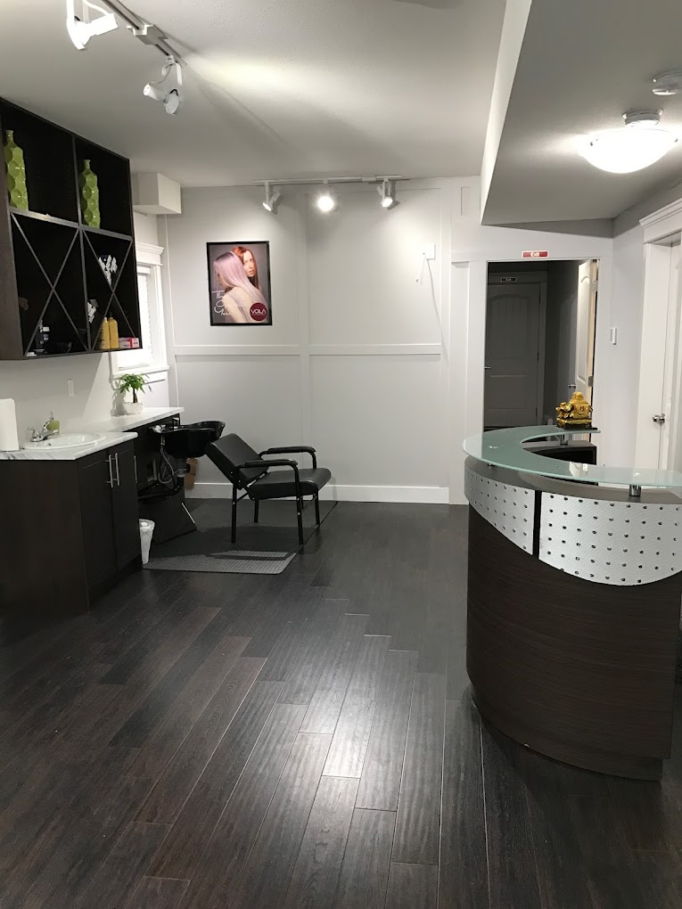 Inside Preet Beauty Salon